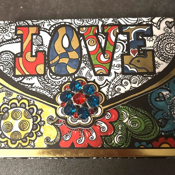 Summer Love Pocket Notepad with Magnetic Closure - Picture 3 of 4